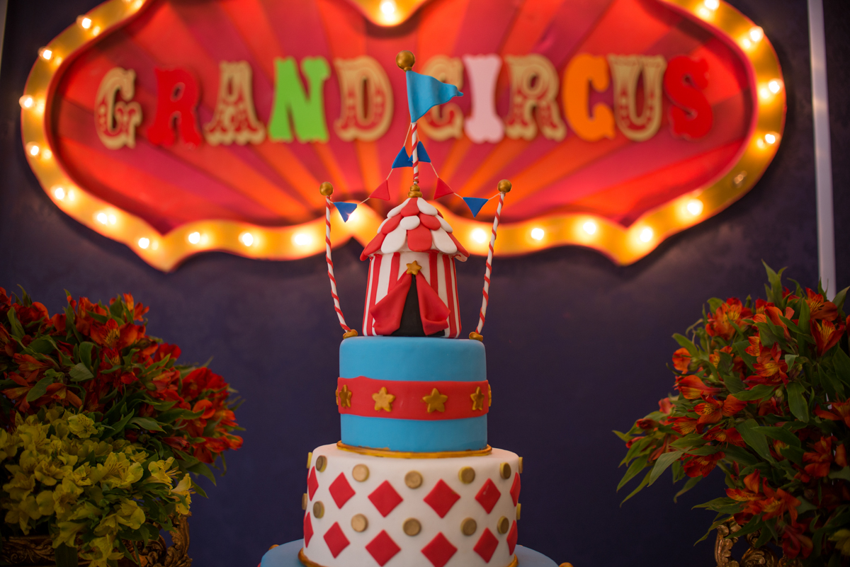bolo de circo festa de um ano