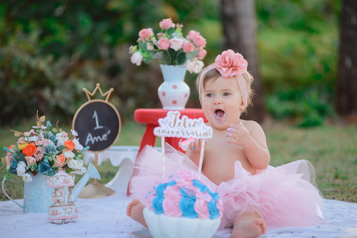 Julia Brincando no ensaio