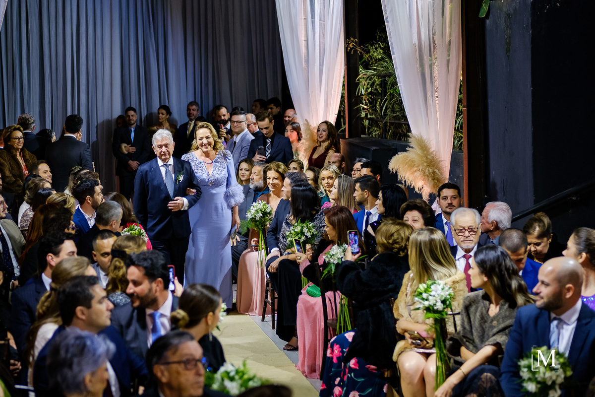 entrada dos pais cortejo casamento 