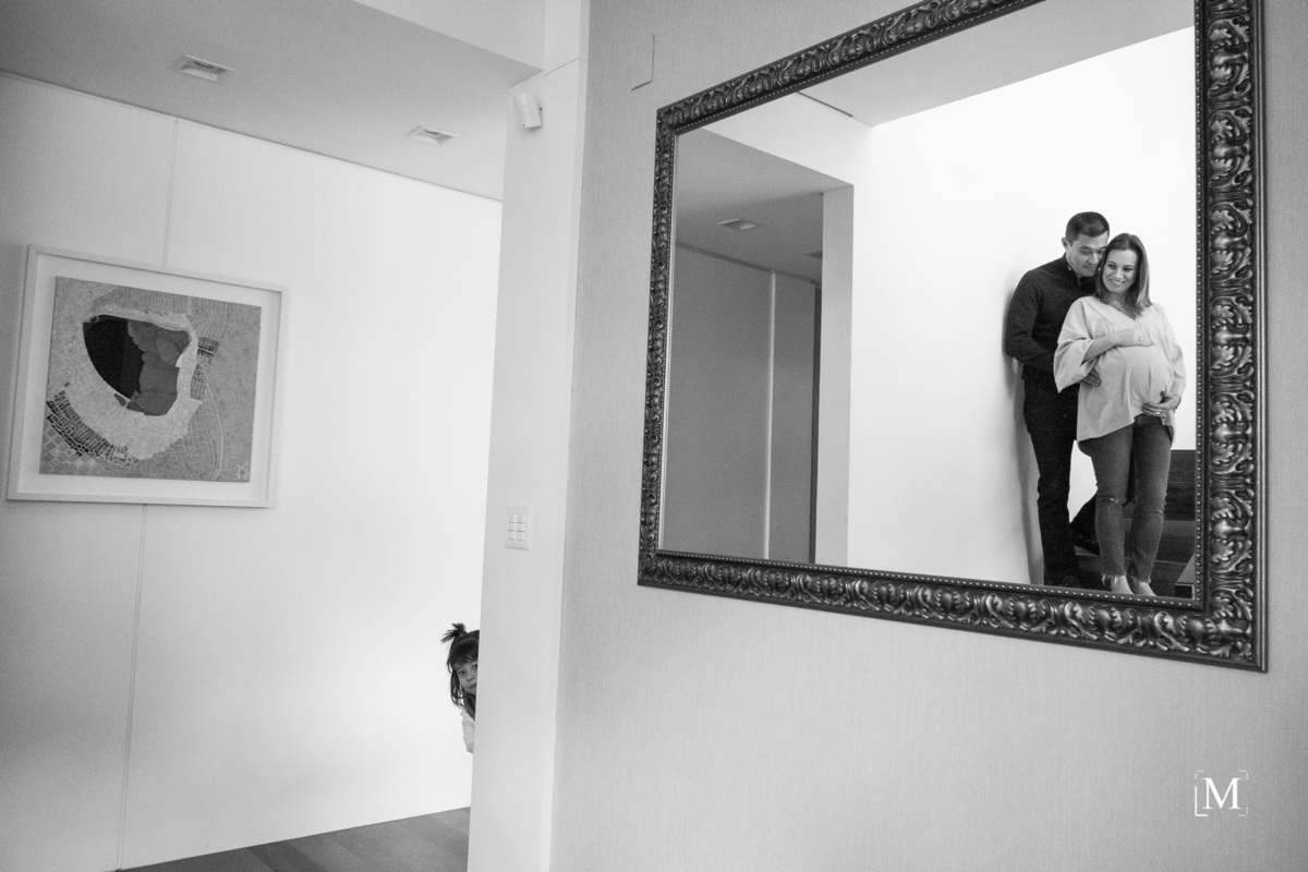 pais e a filha escondida