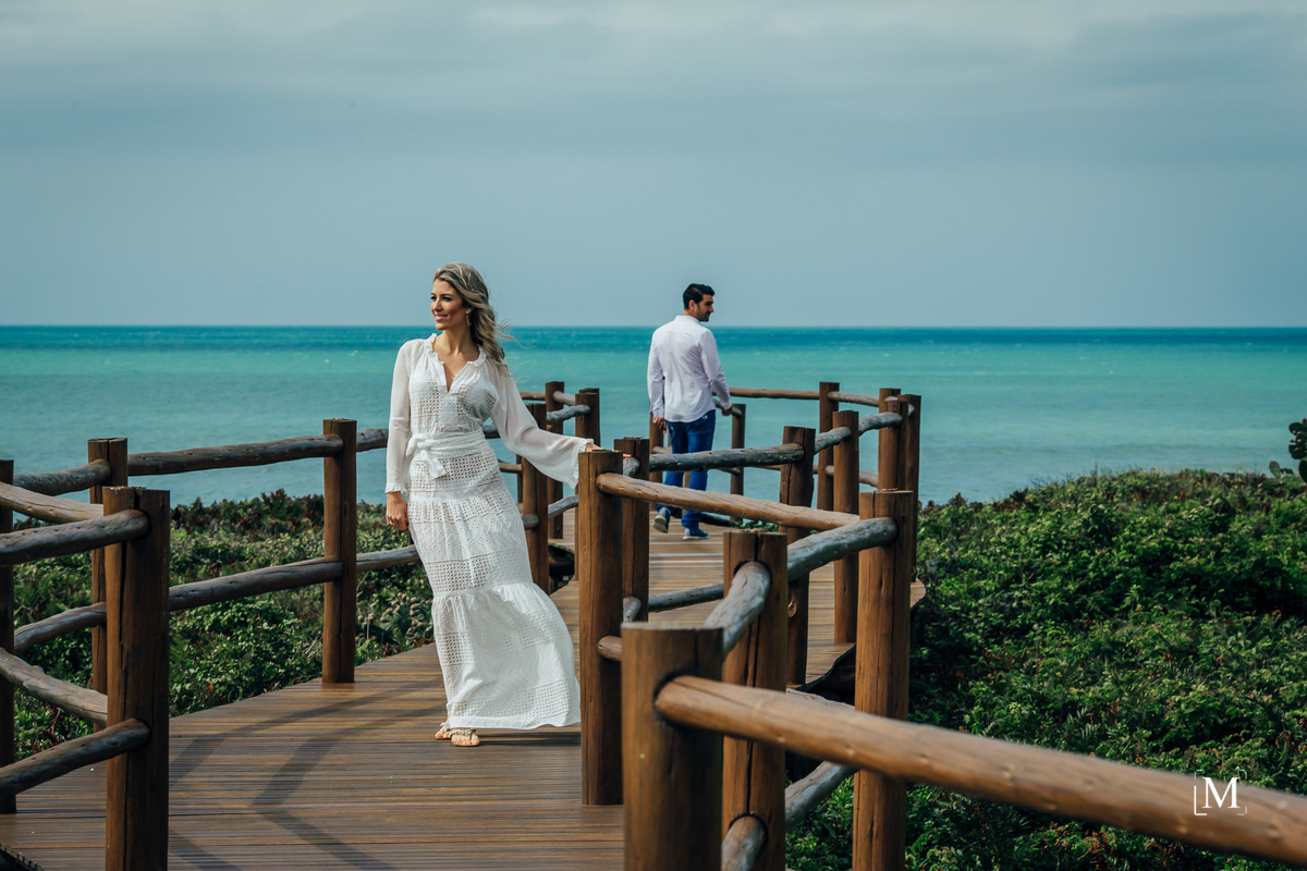 Camila no trapiche da praia