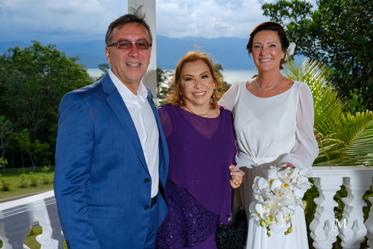 retrato noivos e mãe do noivo