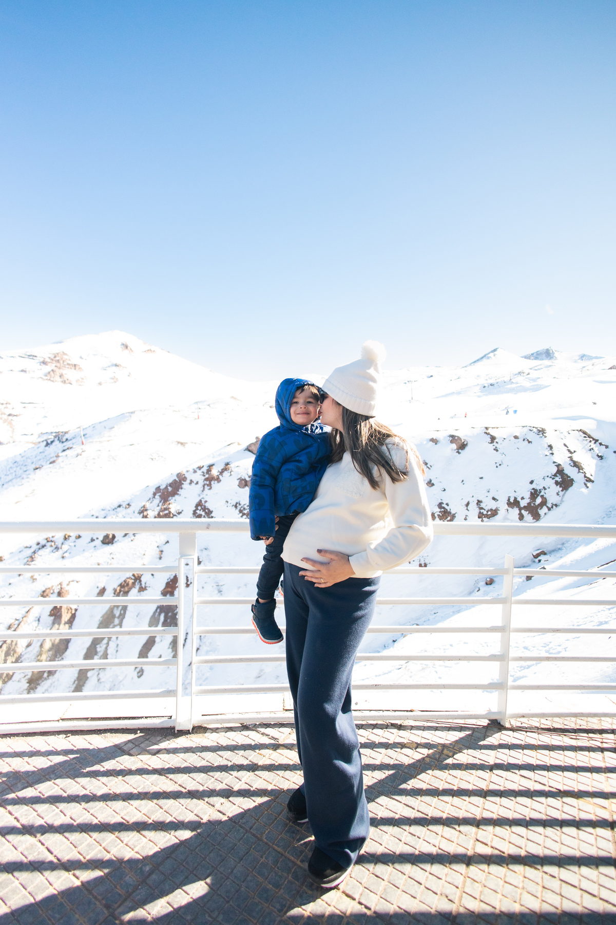 Família em ensaio de gestante no Valle Nevado