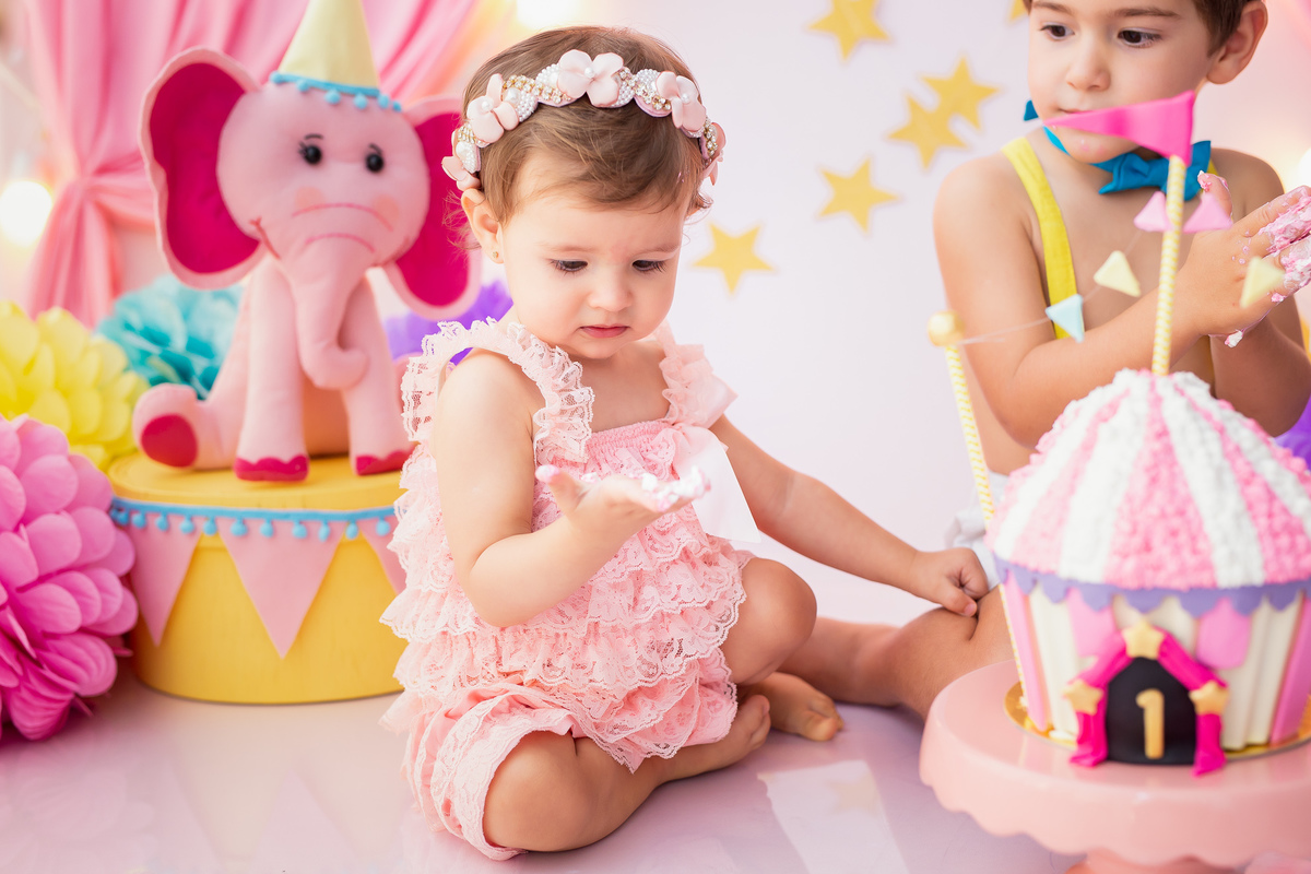 deborah-demetrio-smash-the-cake-niteroi-amalia-circo-rosa-candy-color-08