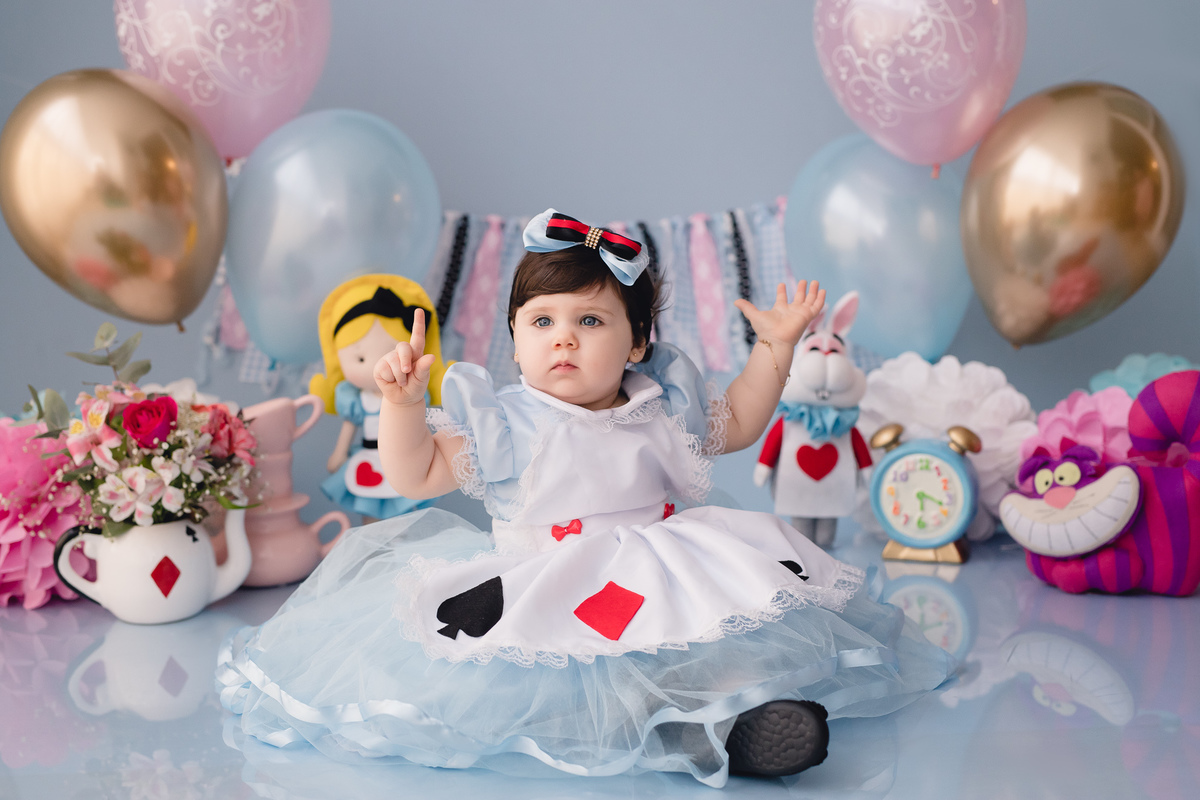 Smash The Cake Smash The Cake Maria Alice No Pais Das Maravilhas Niteroi Rj Smash The Cake Smash The Cake Maria Alice No Pais Das Maravilhas Niteroi Rj