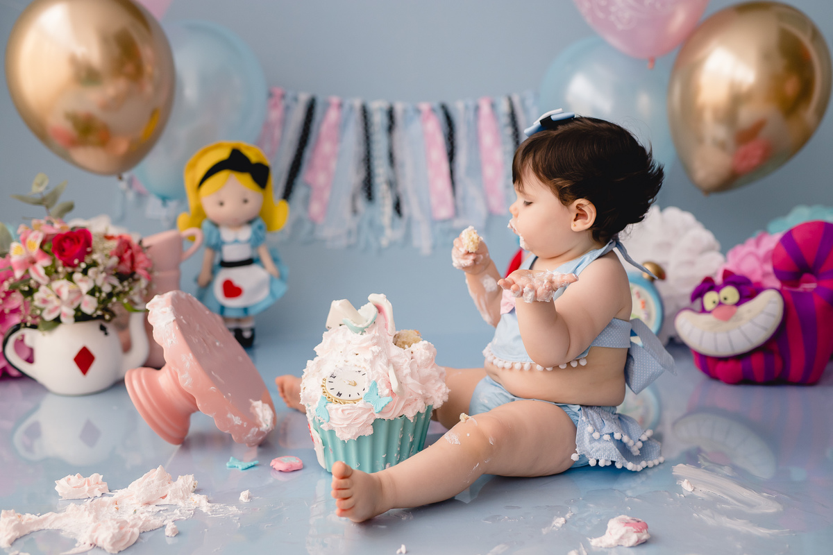 Smash The Cake Smash The Cake Maria Alice No Pais Das Maravilhas Niteroi Rj Smash The Cake Smash The Cake Maria Alice No Pais Das Maravilhas Niteroi Rj