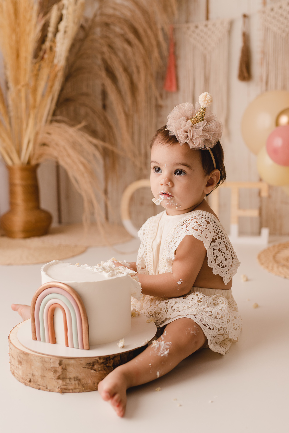 deborah-demetrio-niteroi-smash-the-cake-arco-iris-boho-nina-ensaio-infantil-11