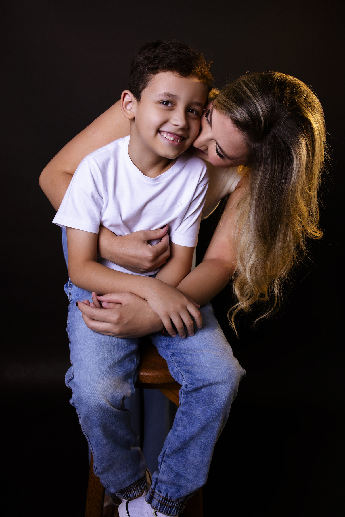 Ensaio Dia das Mães. Fotos de Estúdio. Ensaio Feminino. Fotos femininas. Bom Despacho