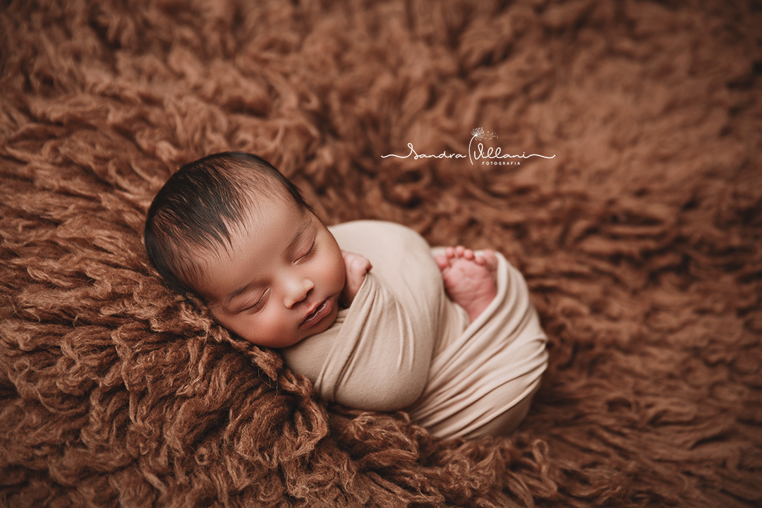 Ensaio newborn ou recém nascido realizado em São Caetano do Sul - ABC - SP