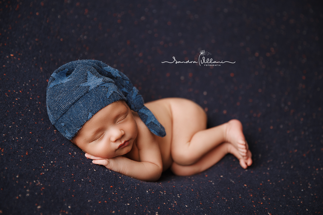 ensaio newborn ou recem nascido realizadp no ABC - São Caetano do Sul - São Paulo