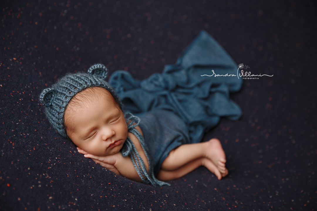 ensaio newborn ou recem nascido realizadp no ABC - São Caetano do Sul - São Paulo