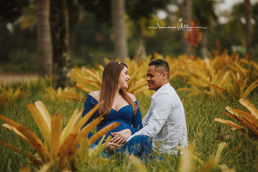 ensaio gestante esterno realizado no Parque Central em Santo André - ABC - SP