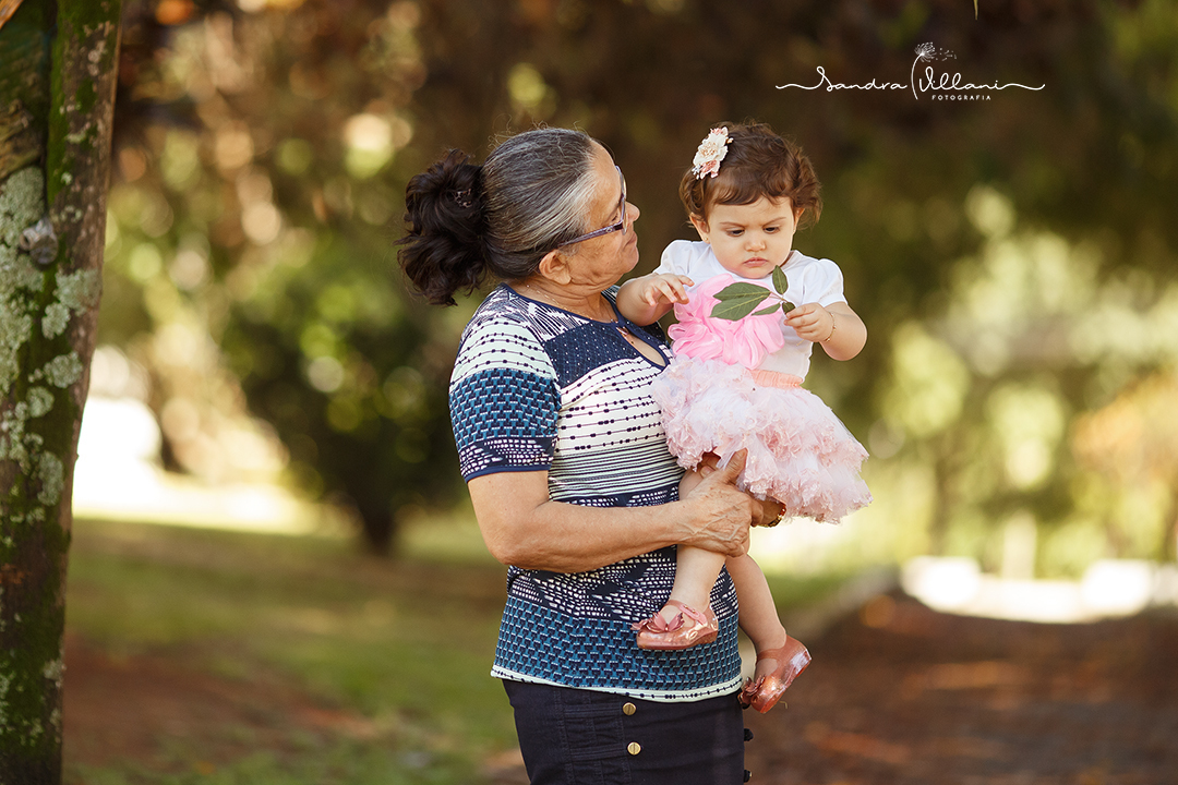 Ensaio Infantil externo realizado em São Caetano do Sul - ABC - SP com a vó