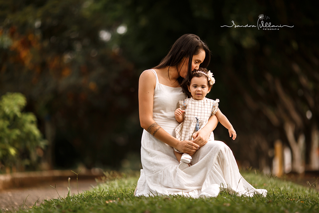 Ensaio familia e infantil para comemorar o primeiro aninho da Barbara - mãe e filha