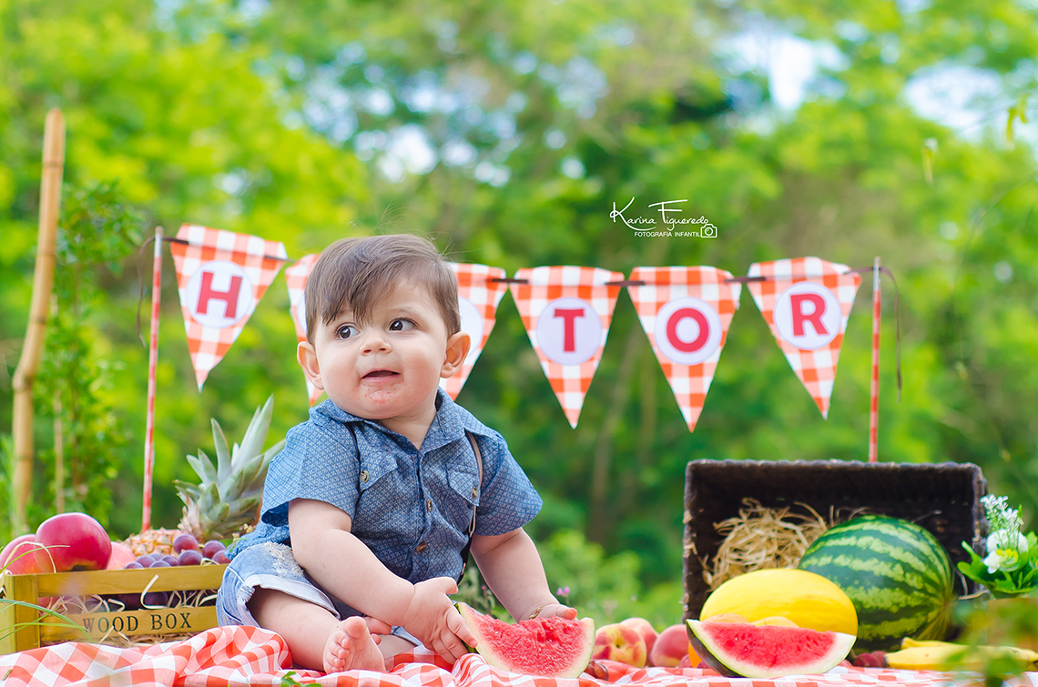 foto de ensaio de bebê smash the cake em campinas sp por karina figueredo