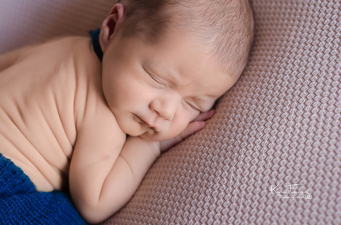 fotografia de ensaio newborn de gemeos em campinas sp por karina figueredo