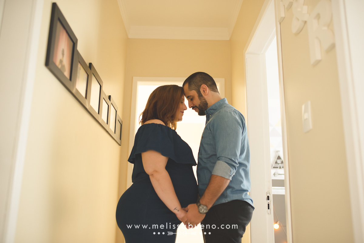 sessão gestante em casa