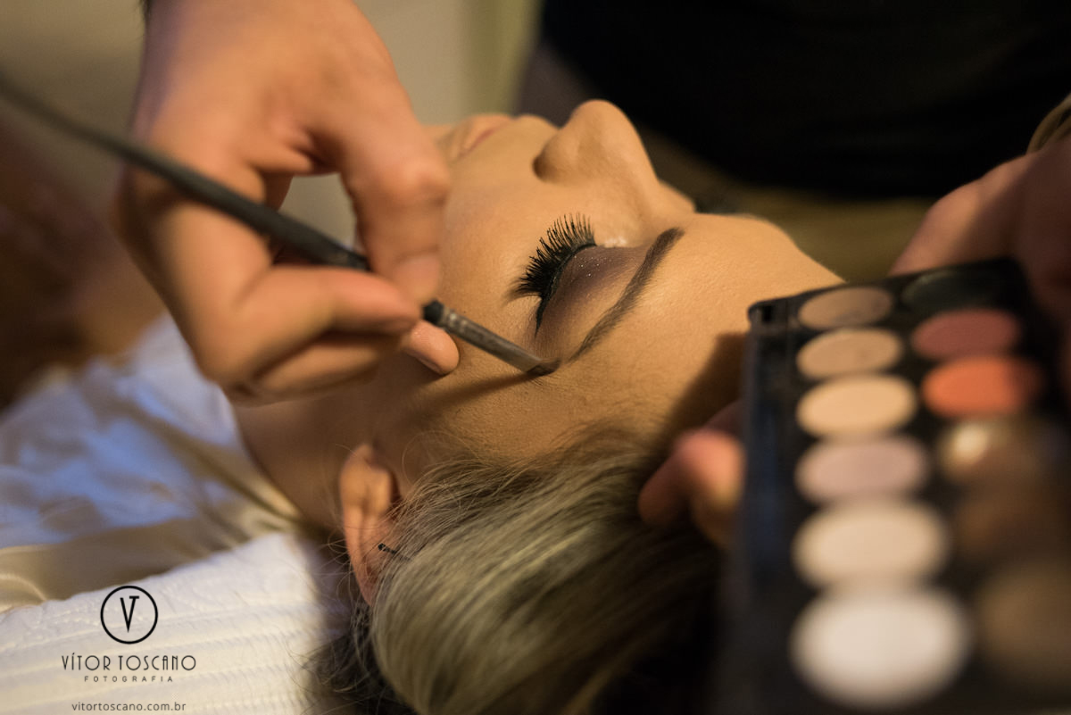 Maquiagem no casamento de Karol e Andre, na pousada Macamirim em Natal RN.