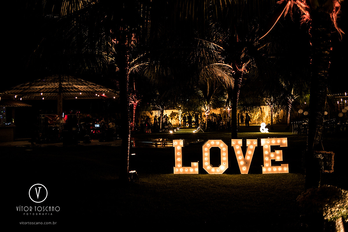 Decoração no casamento de Karol e Andre, na pousada Macamirim em Natal RN.
