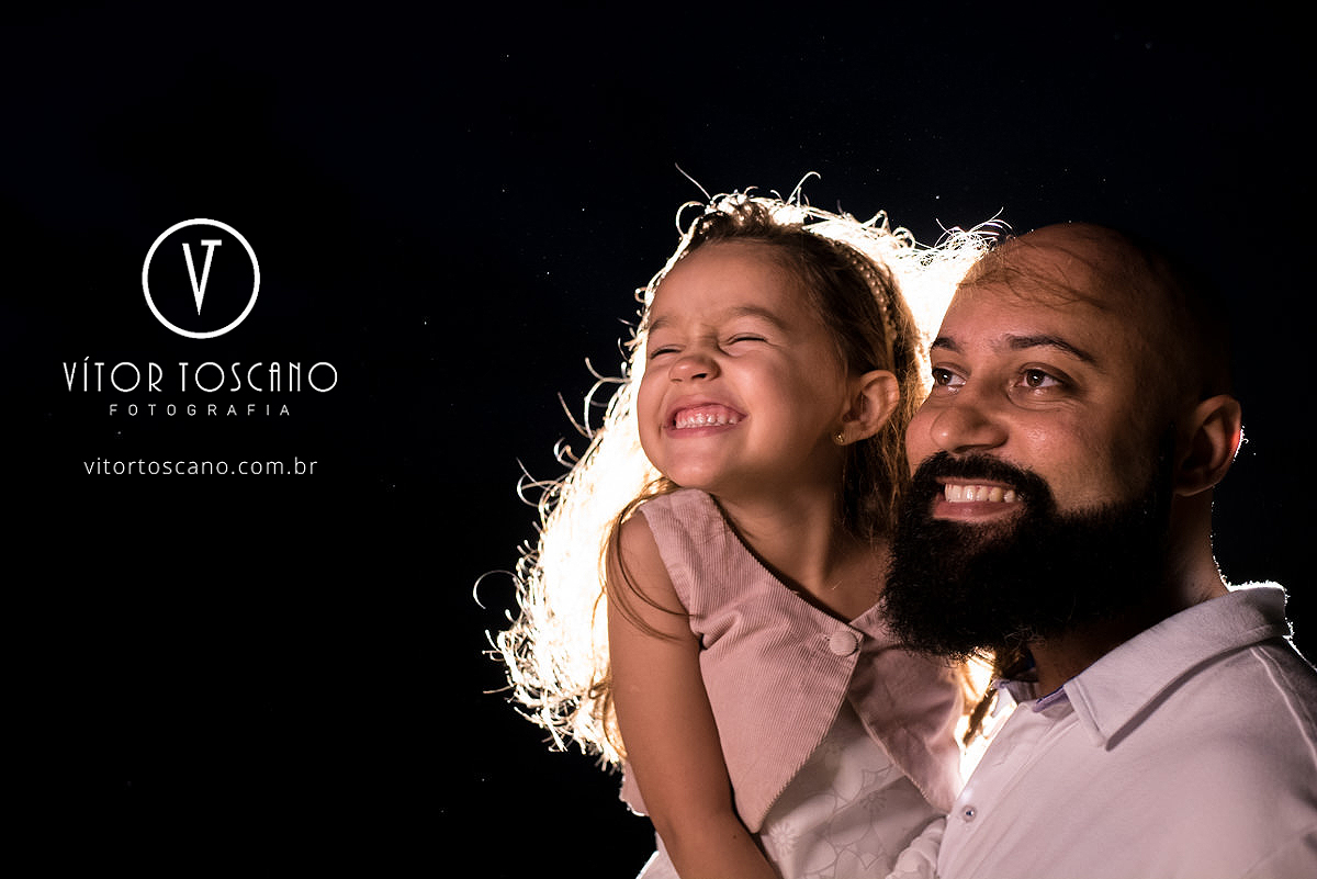 Gestante Flaviane durante o ensaio de gestante em Natal RN com vitor toscano