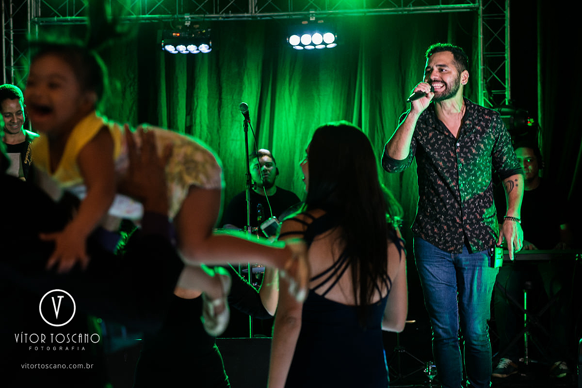 Festa e muita alegria no casamento de priscila e raoni em natal rn.