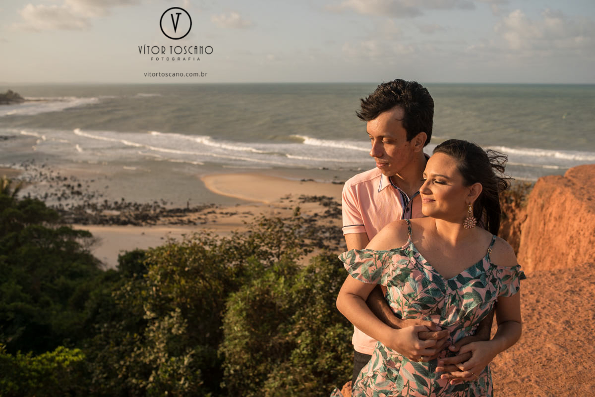 Casal no chapadao no ensaio pre wedding de monick e jhonatan