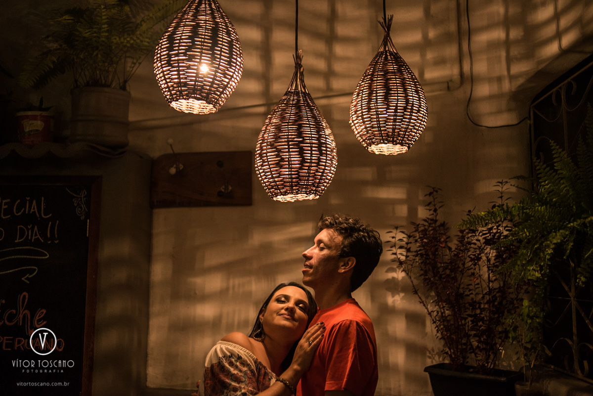 casal namorando no ensaio pre wedding de monick e jhonatan