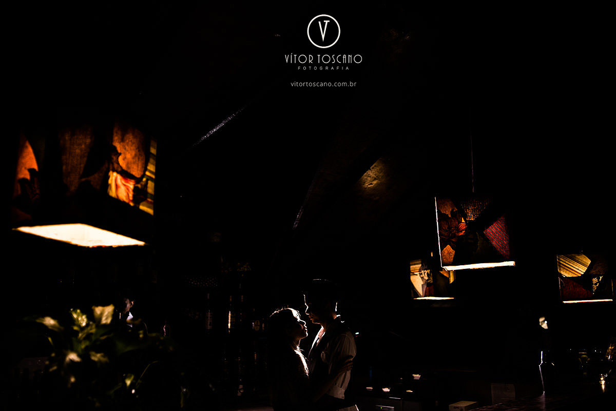 Casal no bar no ensaio de casal de Tunisia e Felipe, em Monte das Gameleiras, RN.