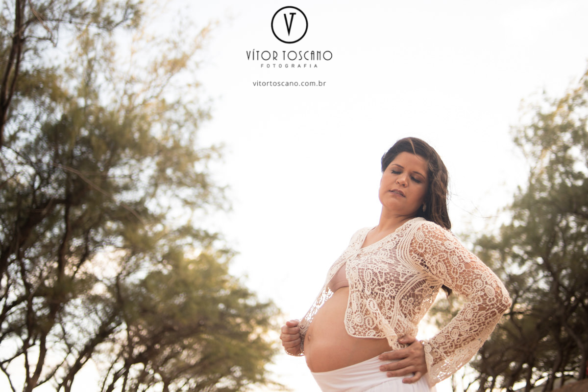 Gestante sublime no ensaio de gestante de jane, em natal-rn.