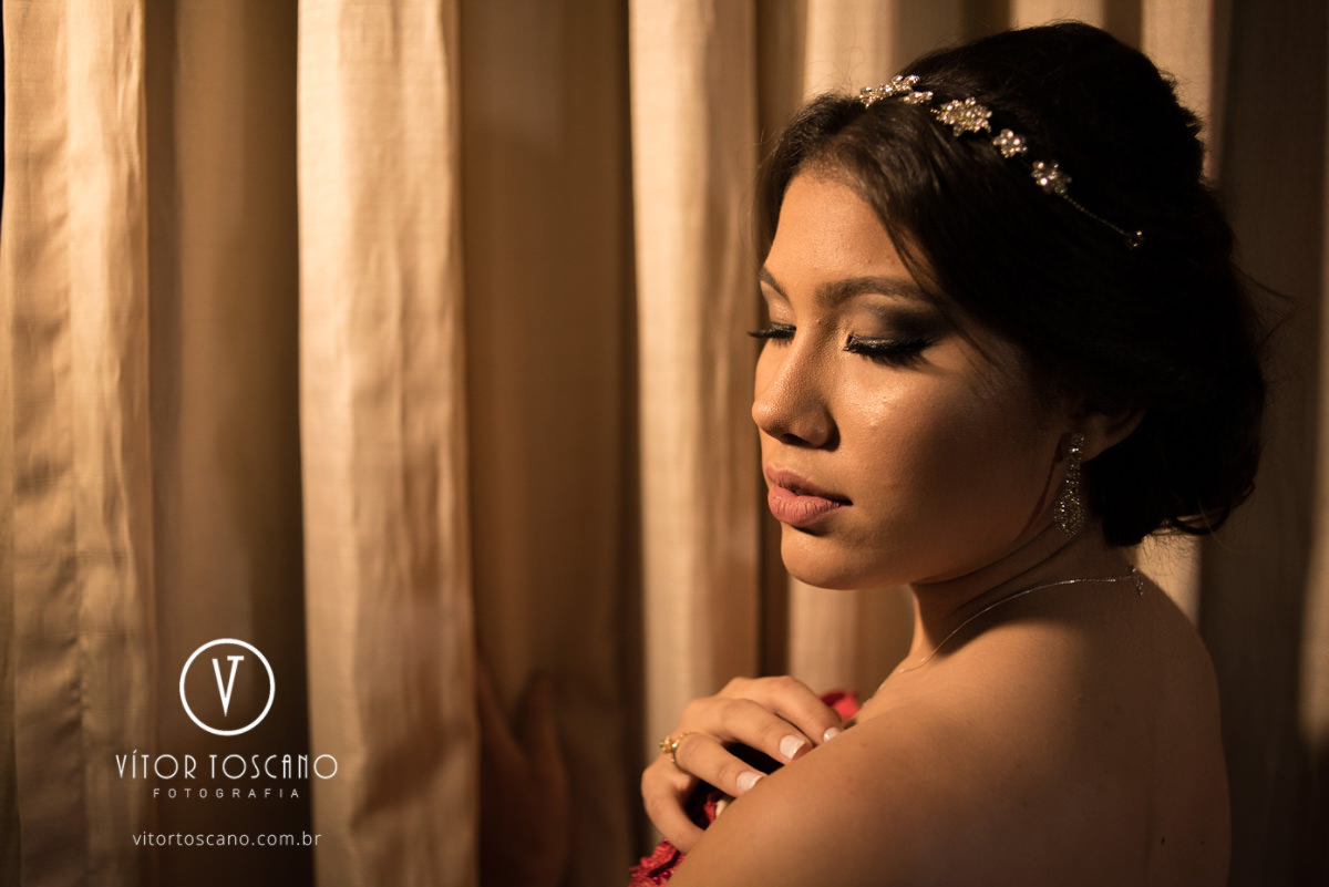 Debutante com glamour na festa de 15 anos de Marina Mendes, em Natal-RN.