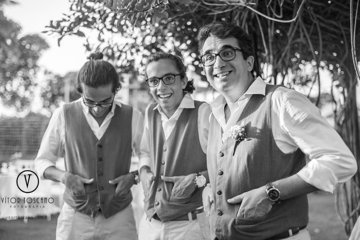 Noivo e os filhos no casamento de Marilia e Jornandis, em Natal-RN.