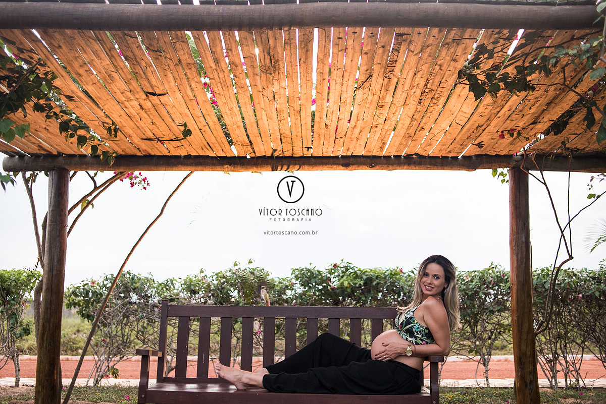 Gestante Bruna na fazenda real, no ensaio fotográfico de gestante.