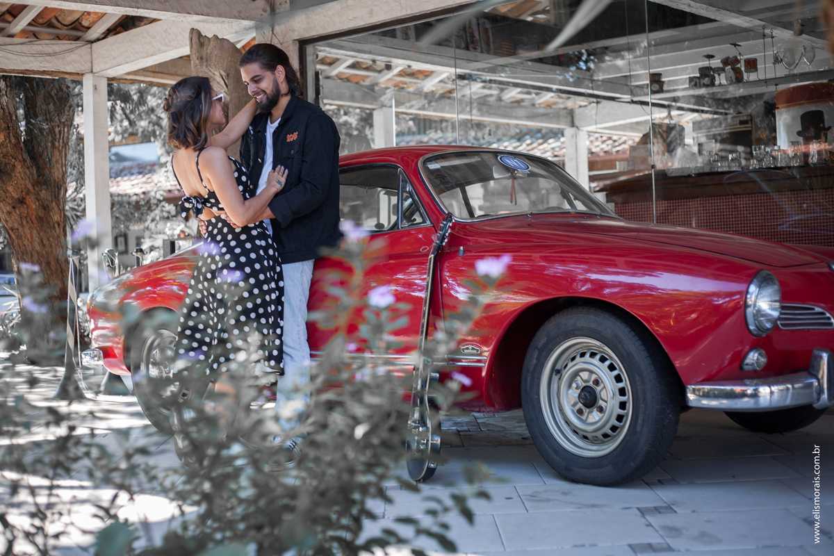 Ensaio Fotográfico Pré Wedding na Rua das Pedras em Búzios na Região dos Lagos no Rio de Janeiro
