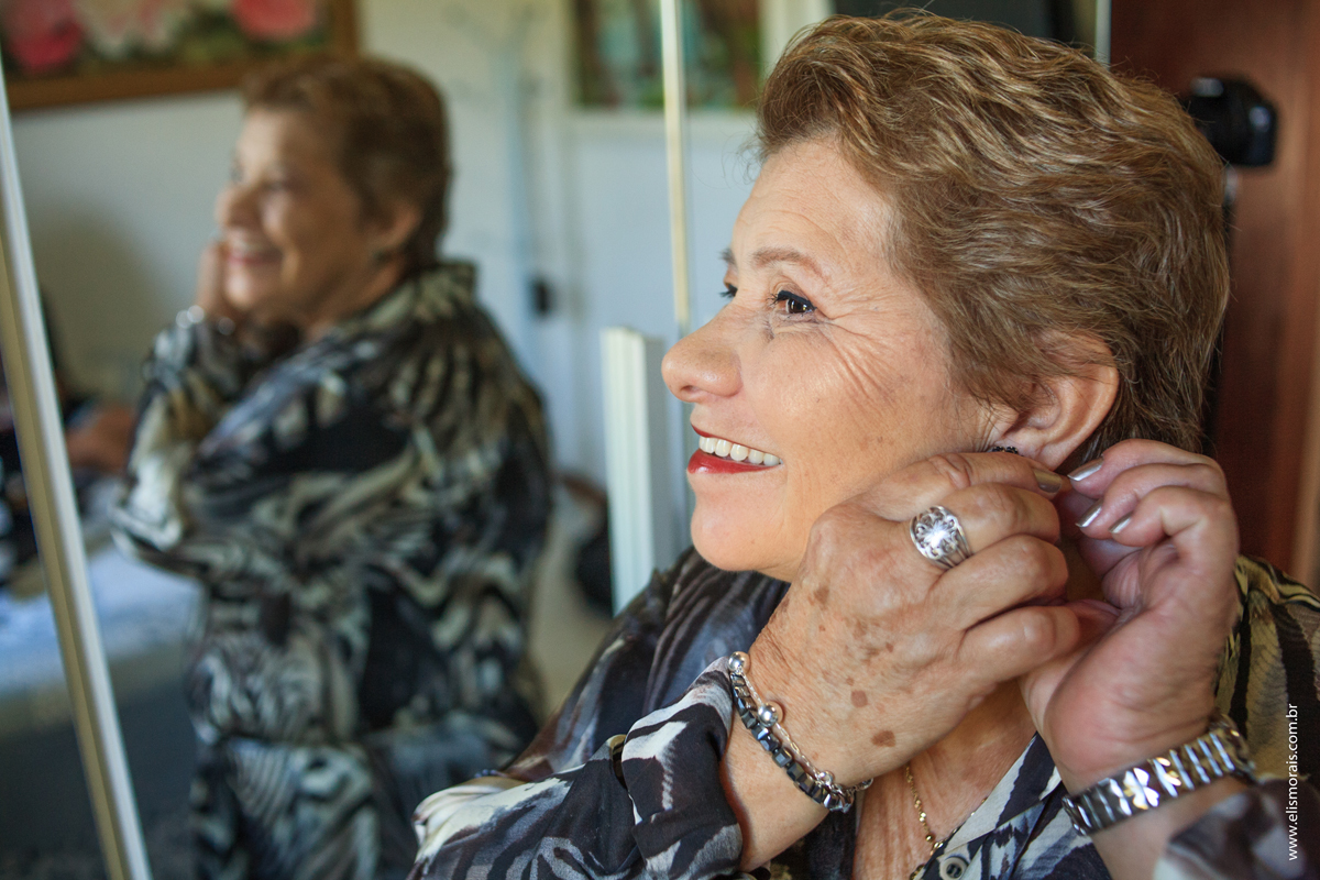 Ensaio Fotográfico Bodas de Ouro na Praia de Tucuns em Búzios na Região dos Lagos no Rio de Janeiro