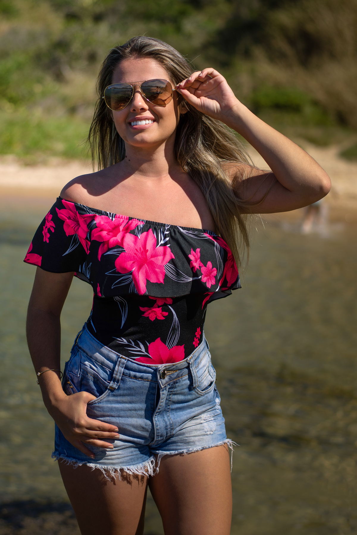 Ensaio Fotográfico Feminino na Rua das Pedras, Praia da Armação, Praia do Canto e Orla Bardot  em Búzios