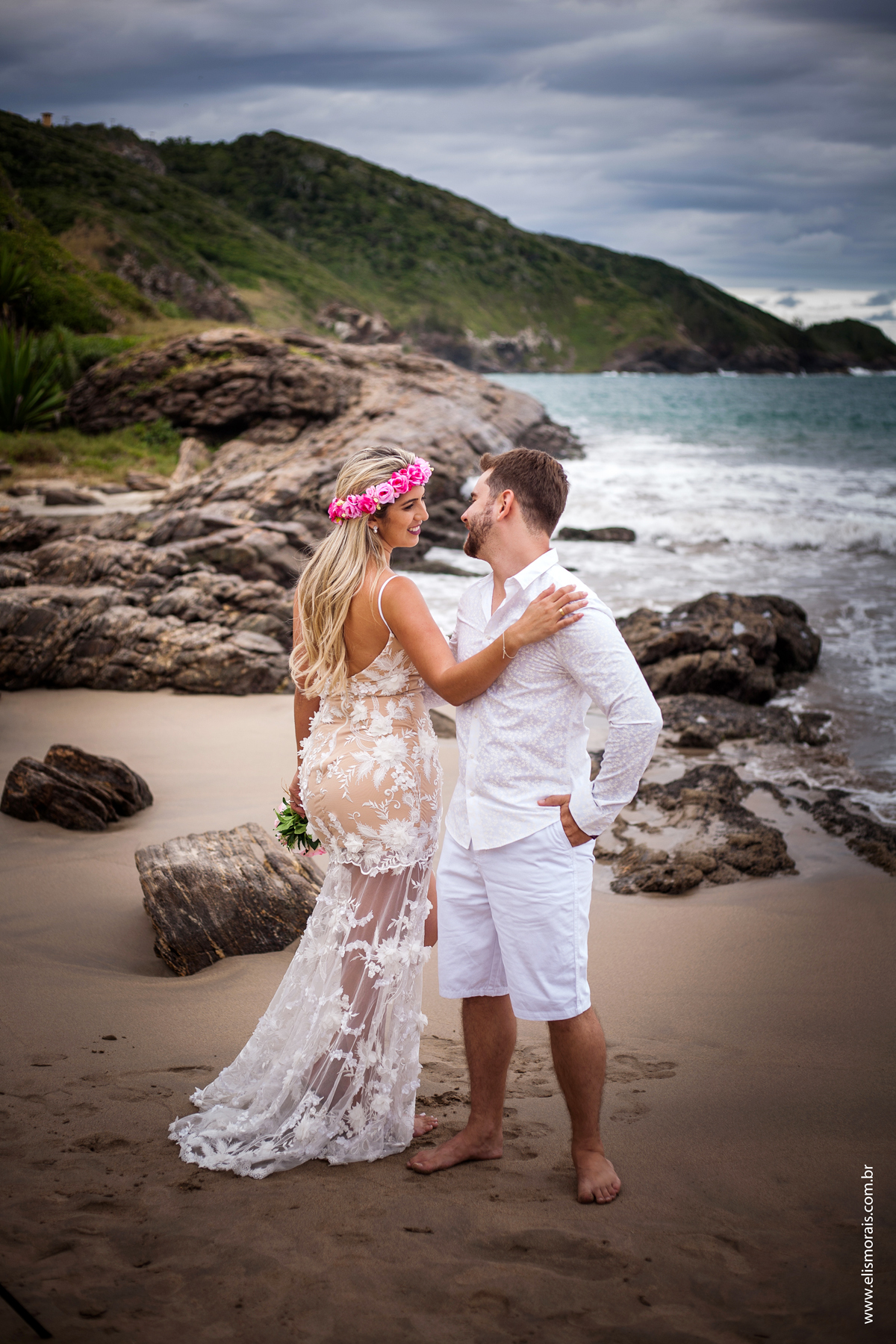 fotógrafo em búzios, fotógrafa em búzios, fotografia em búzios, ensaio fotográfico na praia, ensaio fotográfico pré wedding, ensaio de casal, praia brava, búzios, pré casamento, destination wedding, wedding, casar na praia, foto de casal