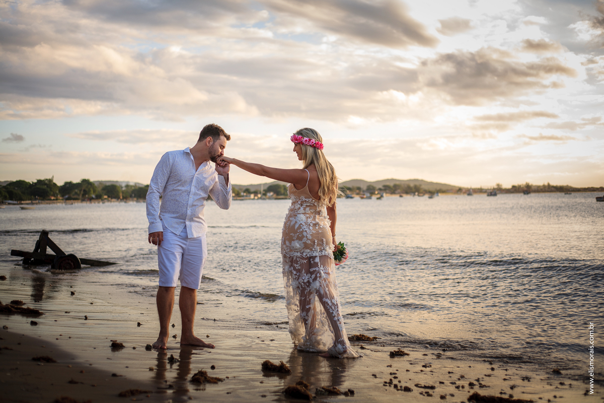 fotógrafo em búzios, fotógrafa em búzios, fotografia em búzios, ensaio fotográfico na praia, ensaio fotográfico pré wedding, ensaio de casal, praia de manguinhos, búzios, pré casamento, destination wedding, wedding, casar na praia, foto de casal