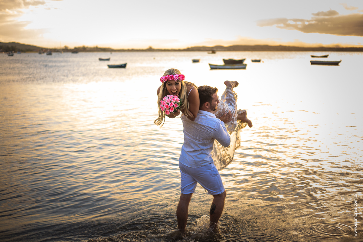 fotógrafo em búzios, fotógrafa em búzios, fotografia em búzios, ensaio fotográfico na praia, ensaio fotográfico pré wedding, ensaio de casal, praia de manguinhos, búzios, pré casamento, destination wedding, wedding, casar na praia, foto de casal