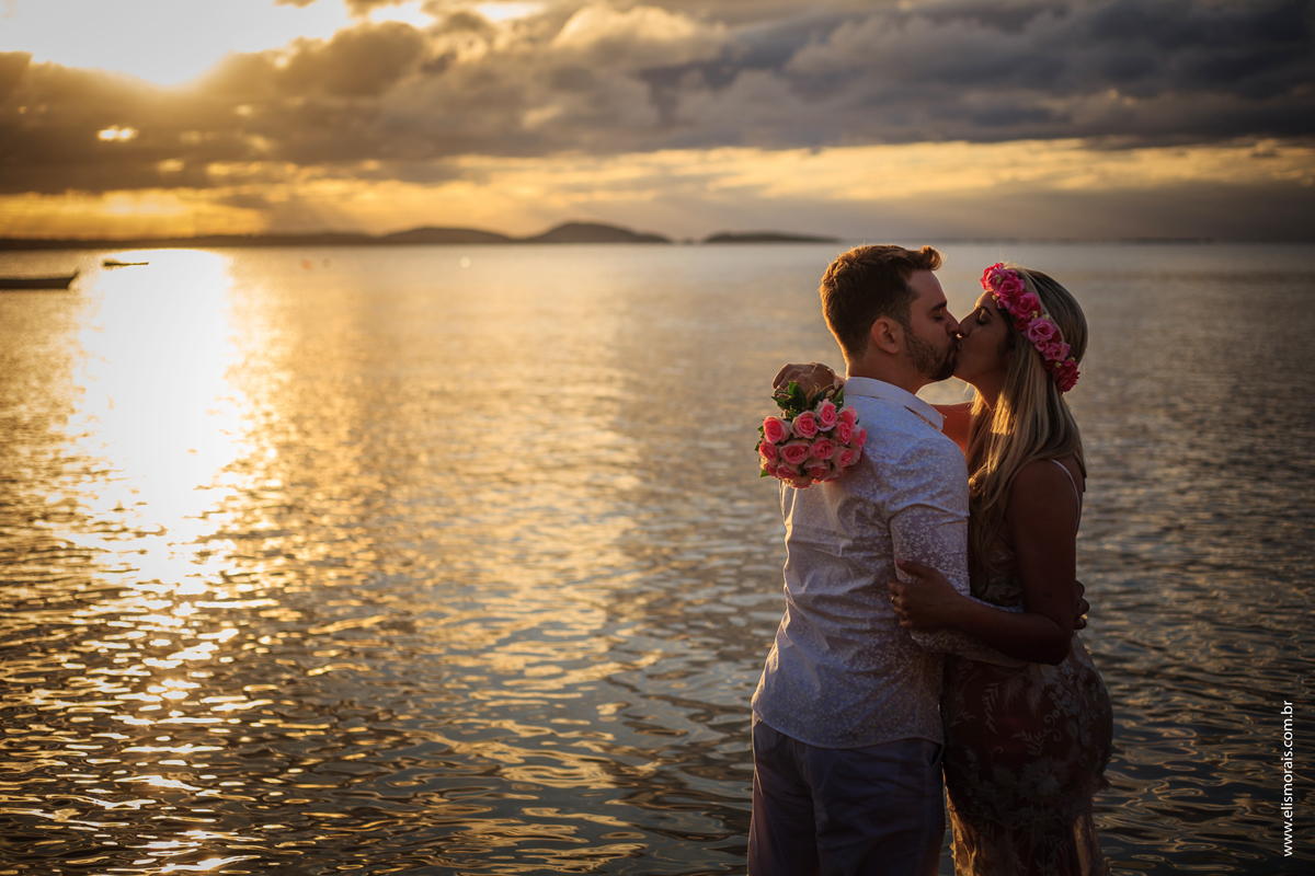 fotógrafo em búzios, fotógrafa em búzios, fotografia em búzios, ensaio fotográfico na praia, ensaio fotográfico pré wedding, ensaio de casal, praia de manguinhos, búzios, pré casamento, destination wedding, wedding, casar na praia, foto de casal