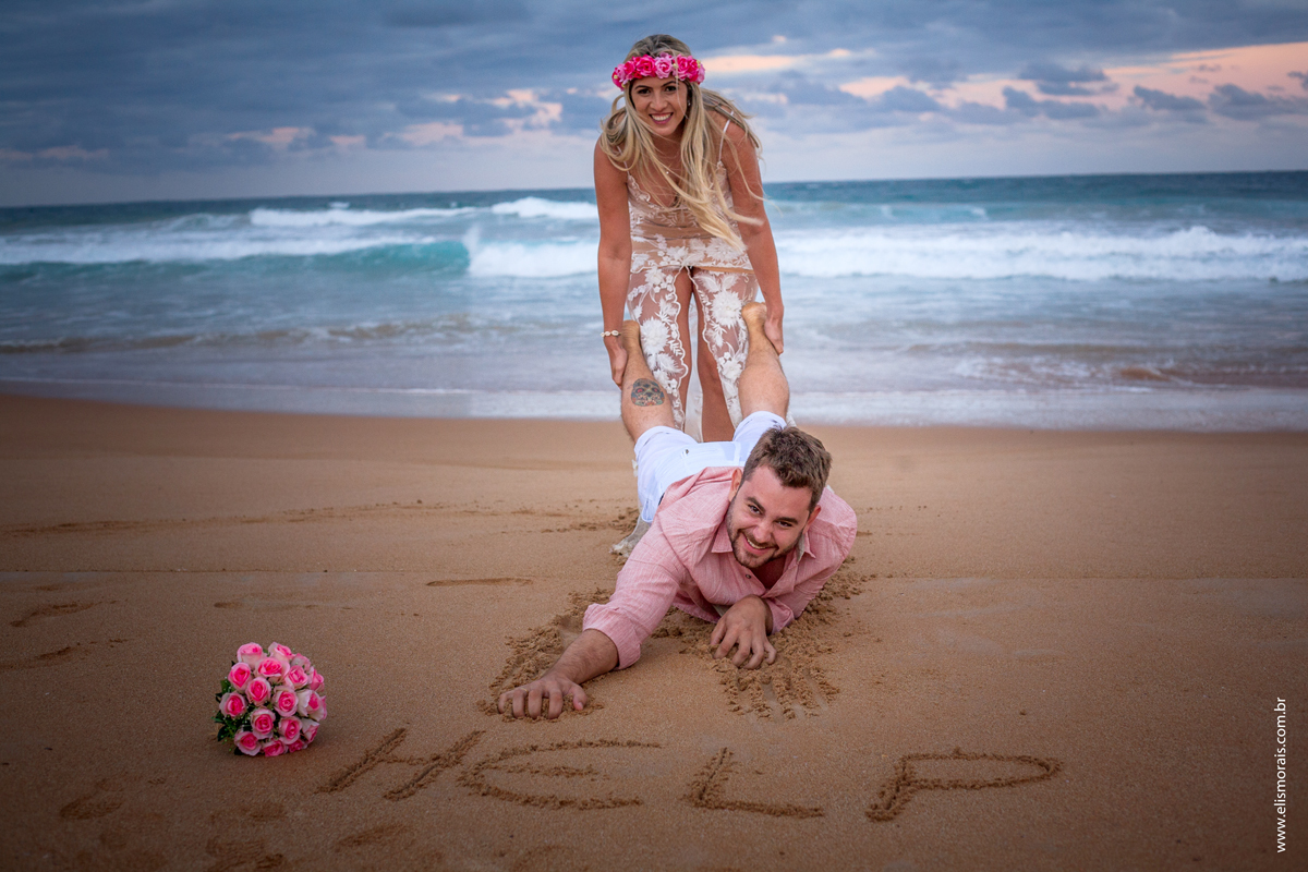 fotógrafo em búzios, fotógrafa em búzios, fotografia em búzios, ensaio fotográfico na praia, ensaio fotográfico pré wedding, ensaio de casal, praia de tucuns, búzios, pré casamento, destination wedding, wedding, casar na praia, foto de casal