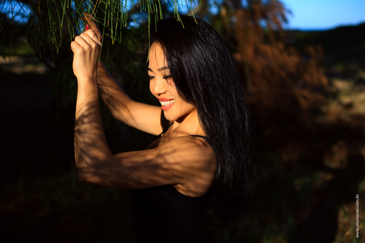 ensaio feminino da Letícia na praia de tucuns em armação dos búzios rj 