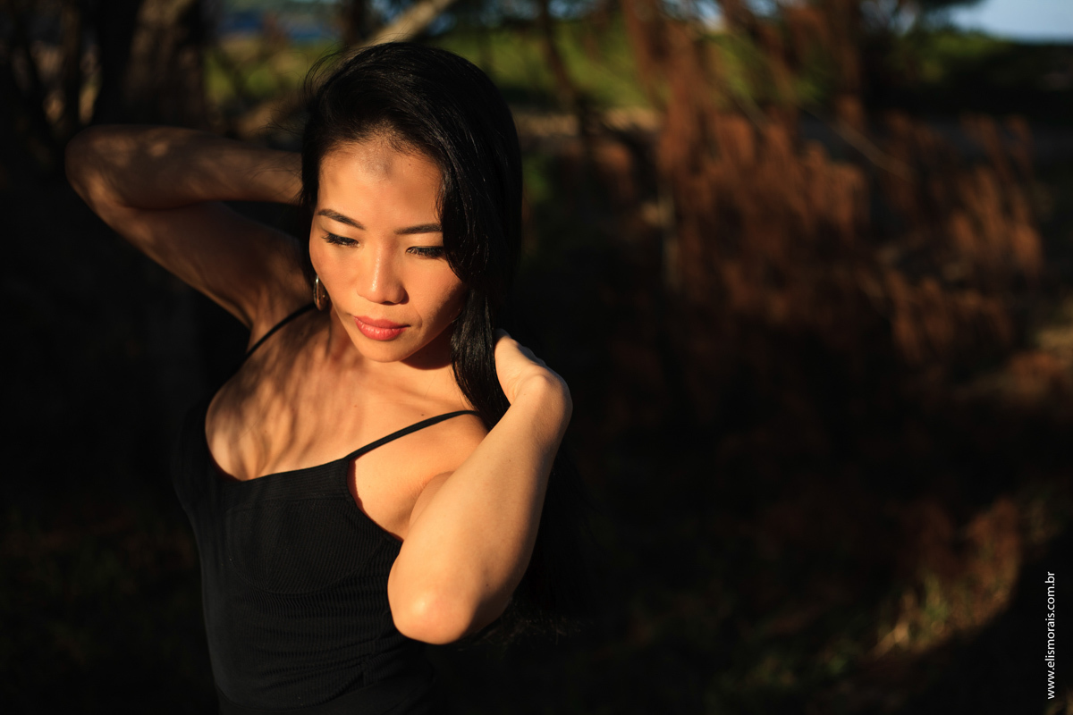 ensaio feminino da Letícia na praia de tucuns em armação dos búzios rj 