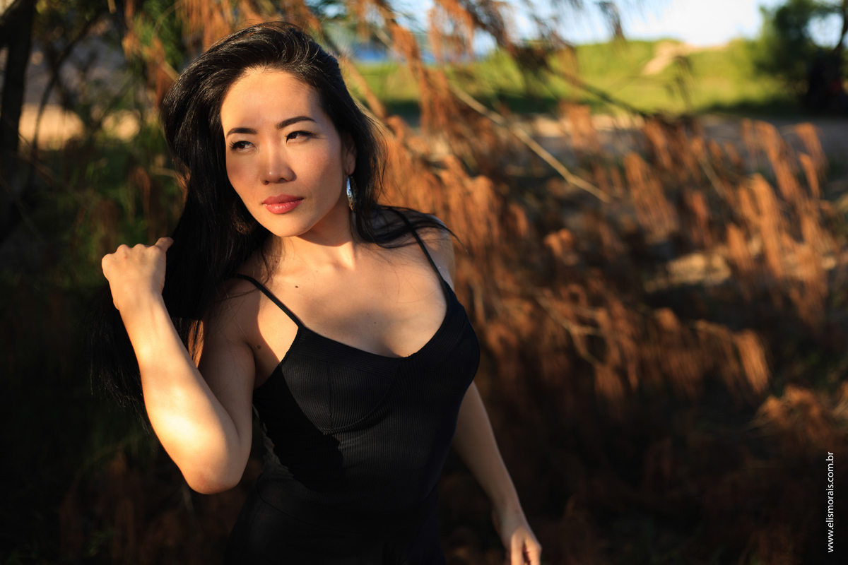 ensaio feminino da Letícia na praia de tucuns em armação dos búzios rj 