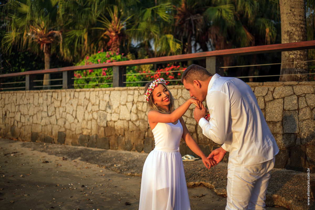 lua de mel com ensaio de casal e por do sol na praia de manguinhos em búzios rj
