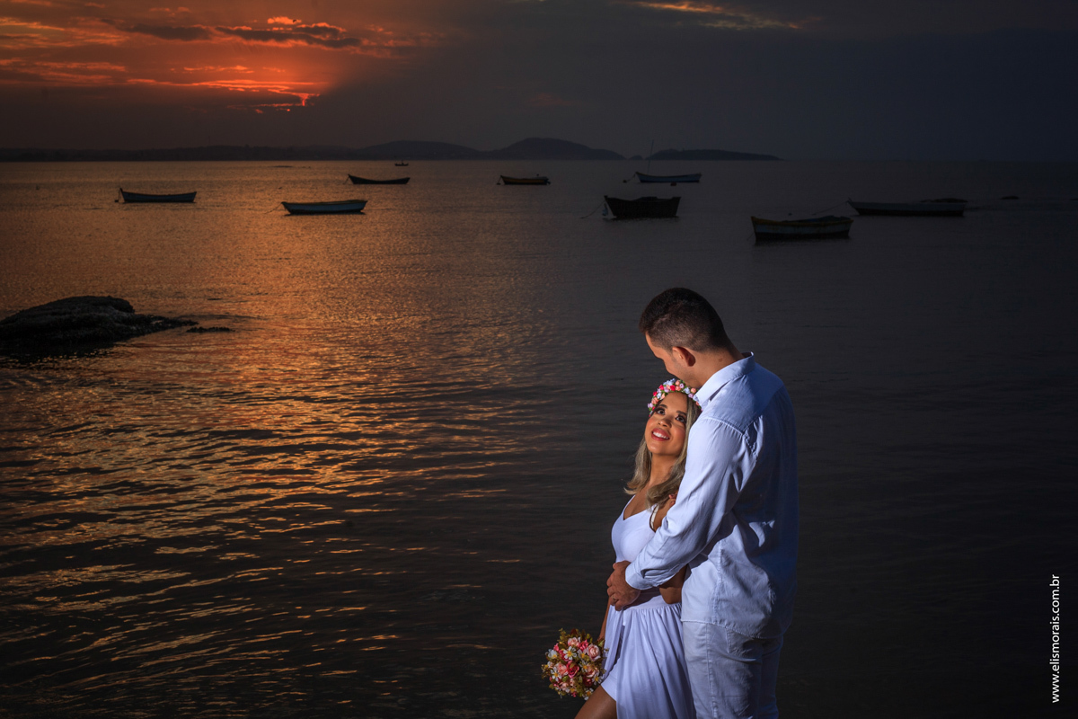 lua de mel com ensaio de casal e por do sol na praia de manguinhos em búzios rj