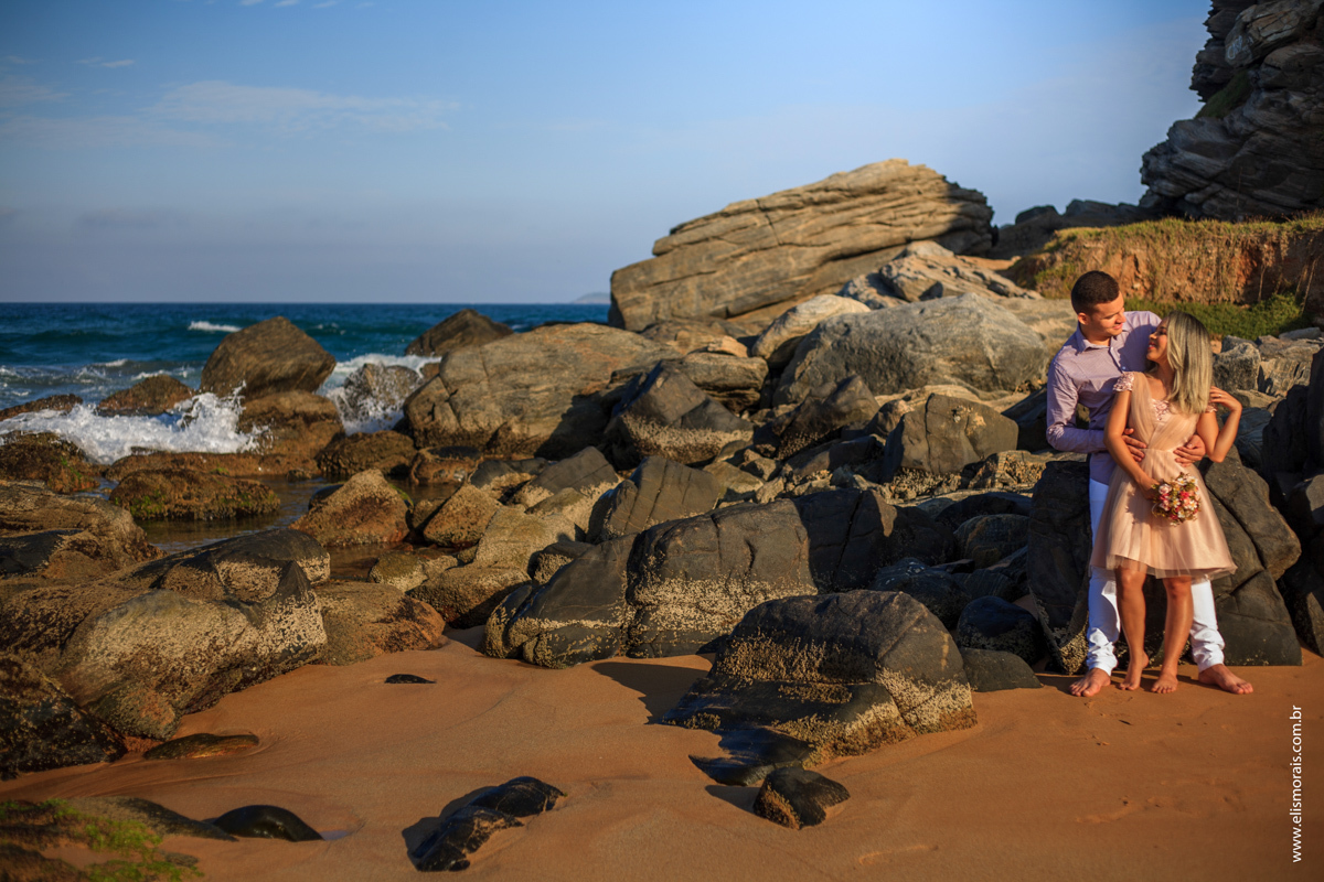 ensaio de casal na praia de geribá em búzios rj