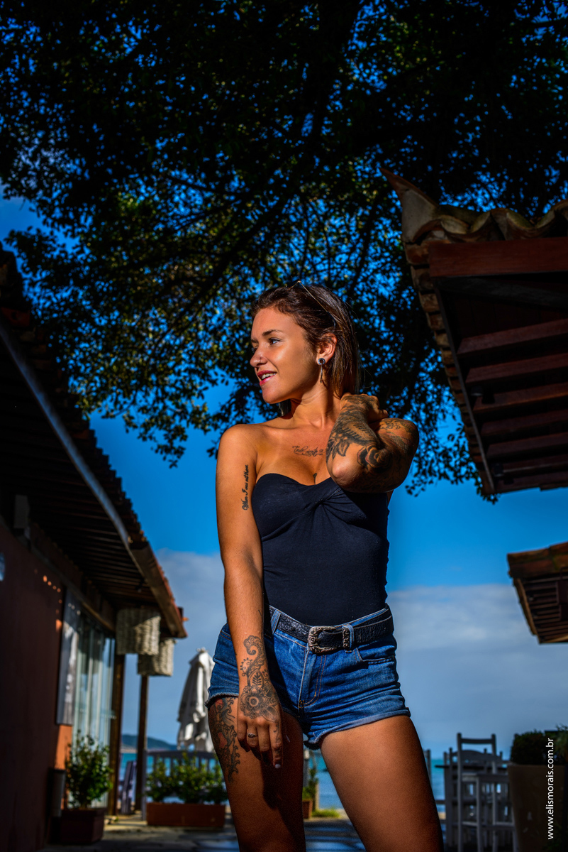 Ensaio Feminino no Porto da Barra em Búzios RJ na Região dos Lagos