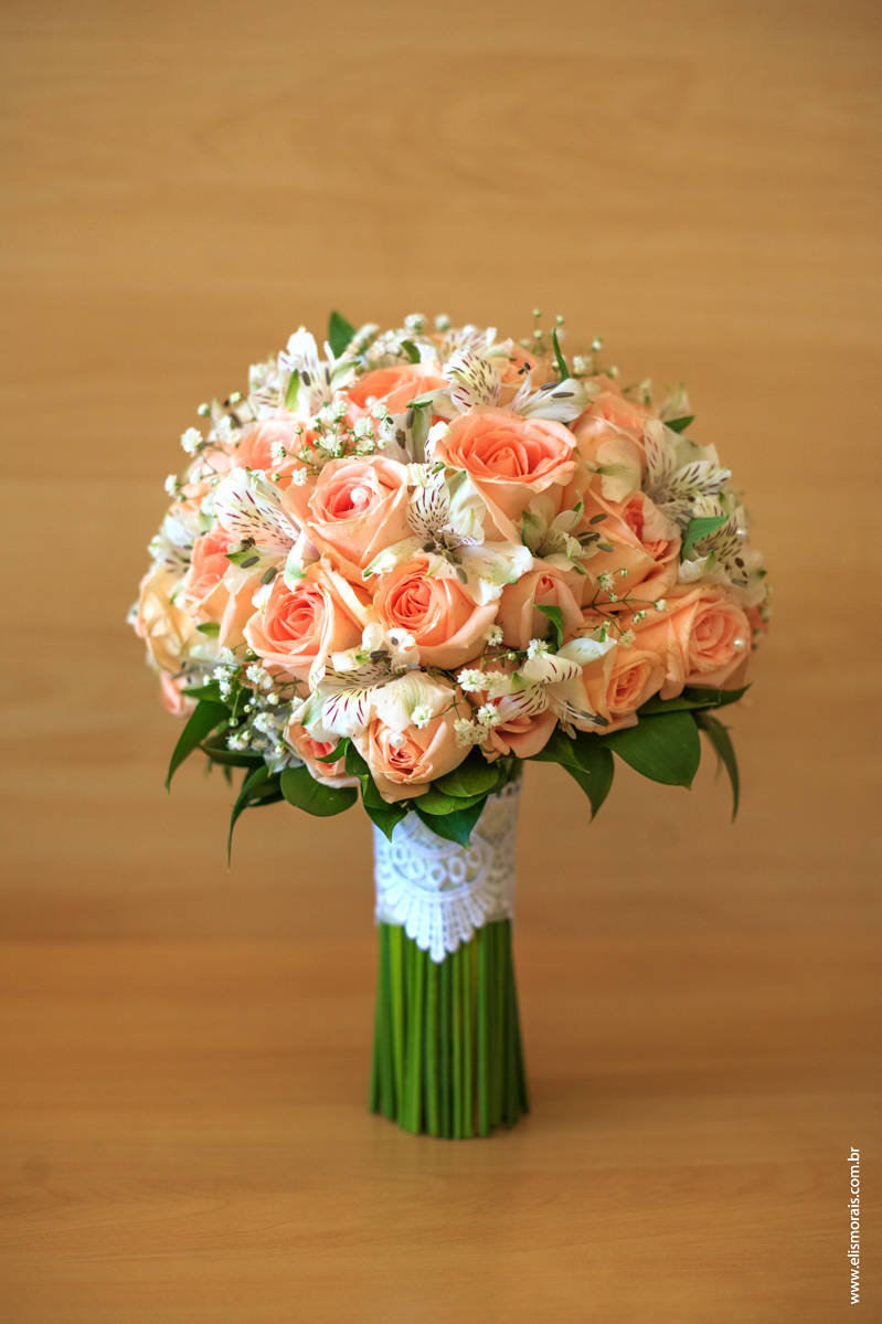 Foto do buquê da noiva casamento em Macaé no Rio de Janeiro