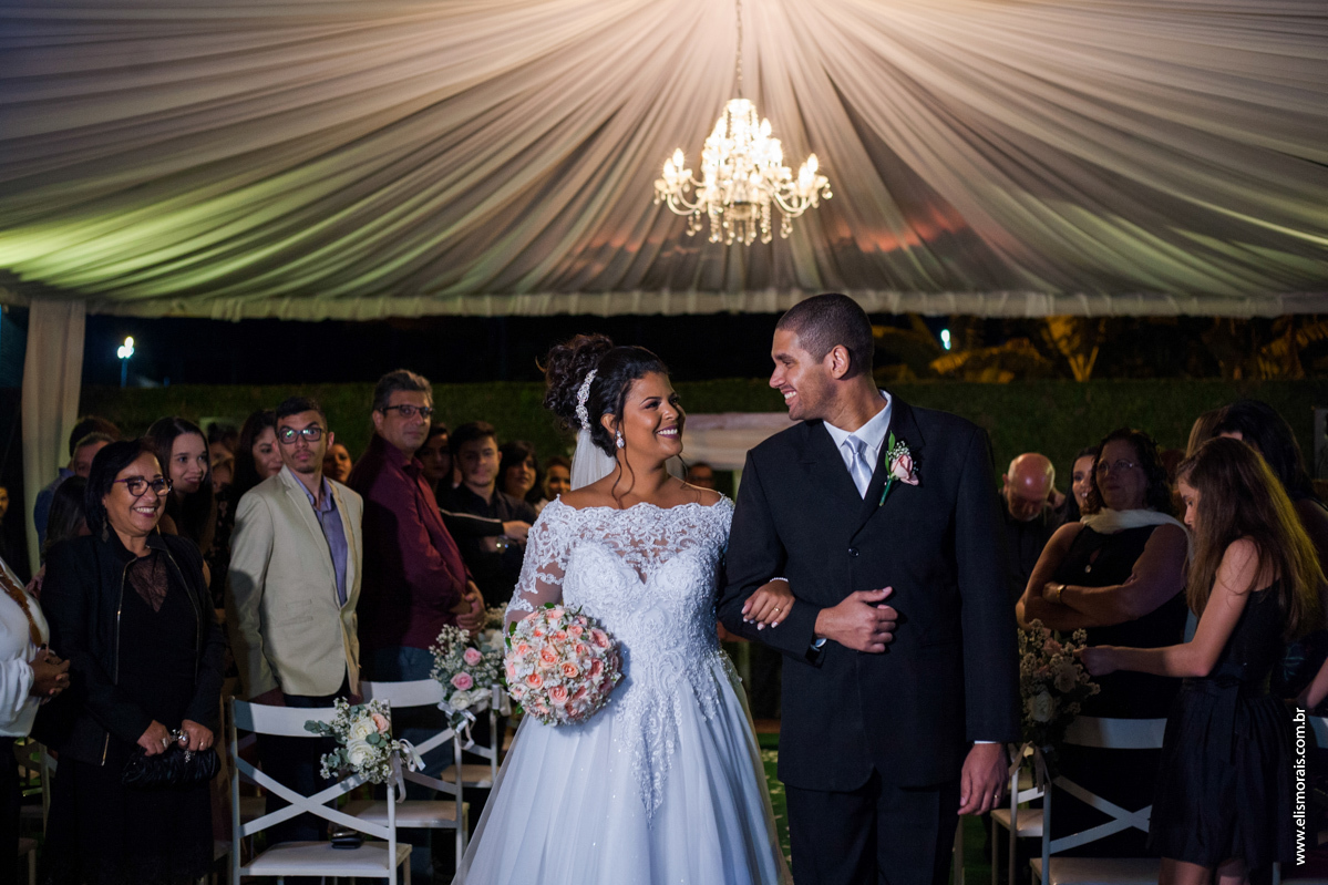Foto dos noivos casamento em Macaé no Rio de Janeiro