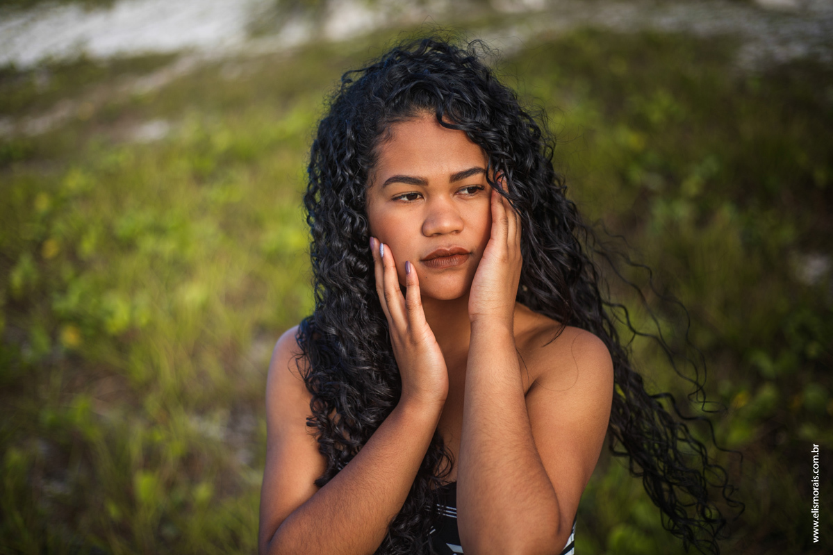 Ensaio fotográfico feminino na Praia dos Anjos em Arraial do Cabo - RJ